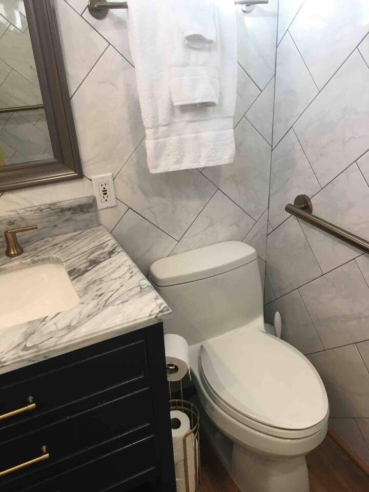 Apartment Estate Guest Upstairs, Ev Charger On Site *